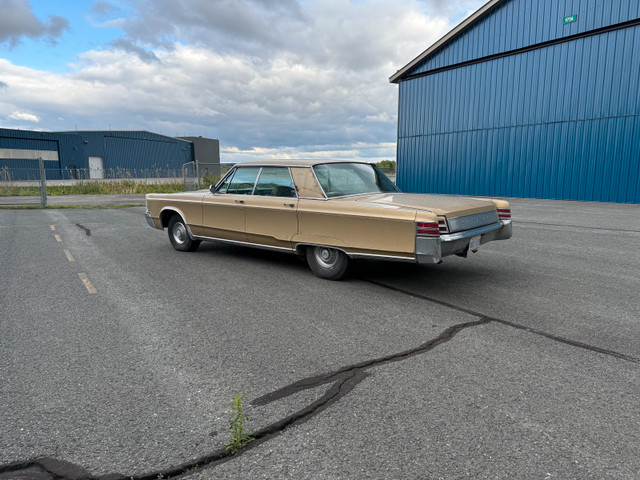 1967 Chrysler New Yorker in Cars & Trucks in Peterborough - Image 4