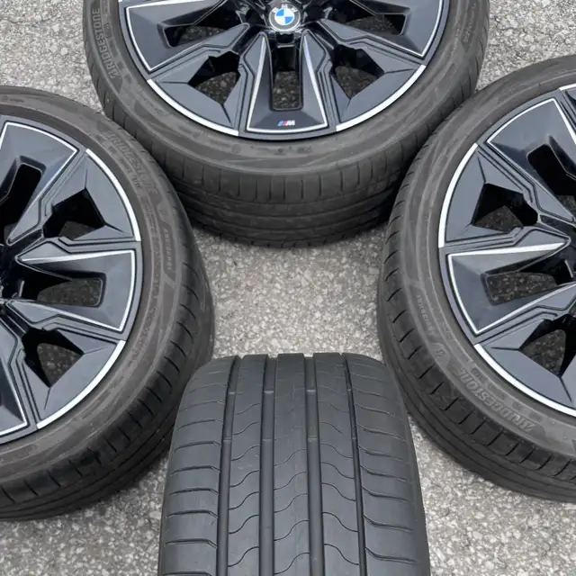 BMW 7 Series - i7 - X3 *OEM* 21 Inch Wheels & Sensors & Tires in Tires & Rims in City of Toronto - Image 8