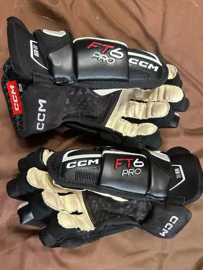 hockey gloves ccm ft6 pro, View more