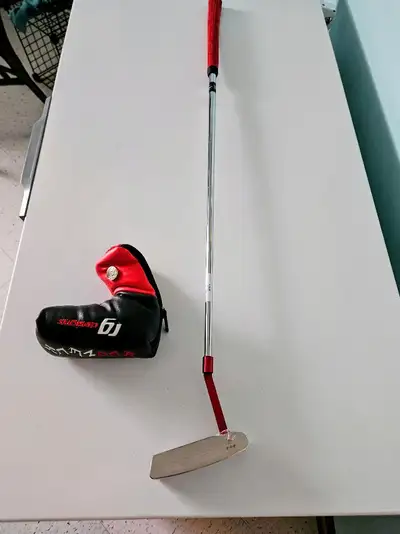 Putter Red Neck Bubba Pro Series, droitier 35 in., neuf, jamais utilisé, encore emballé,