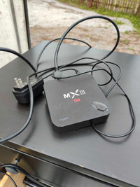 MXQ Pro 4k Android Tv Box with remote