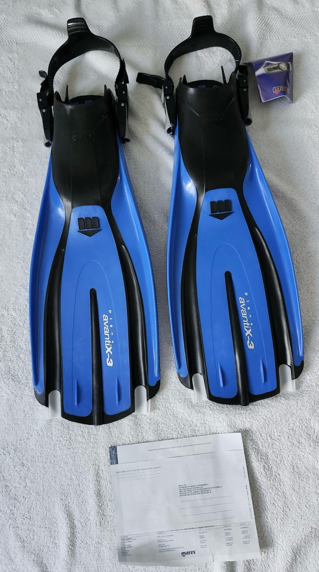 Mares Avanti X-3 : Scuba Fins. Size small in Water Sports in Markham / York Region - Image 4