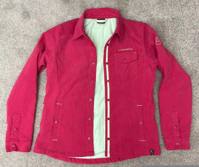 La Sportiva Insulated Setter Shirt Jacket - Women's Size Medium in Women's - Tops & Outerwear in St. Albert - Image 3