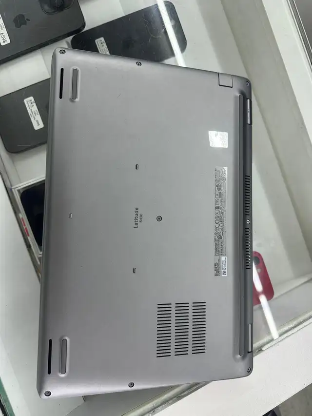 Dell Latitude 5430 | i7 12th Gen | 16GB RAM in Laptops in Laval / North Shore - Image 6