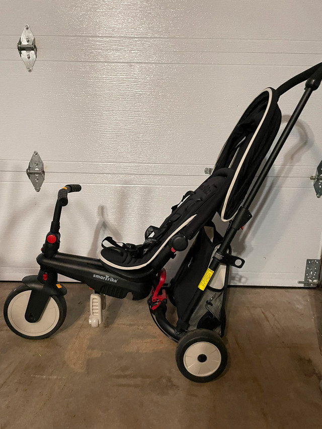 Folding stroller trike str3 in Strollers, Carriers & Car Seats in Cole Harbour
