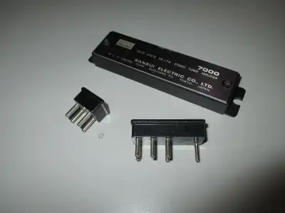 Sansui 7000 Voltage selector cover plate and plugs, View more