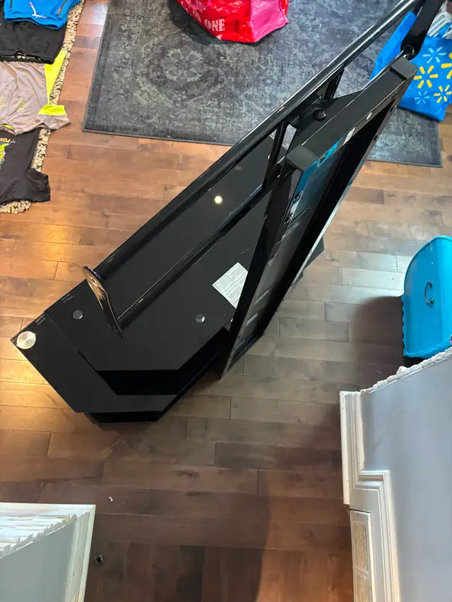 Z-Line 3 tier TV stand in TV Tables & Entertainment Units in City of Toronto - Image 5
