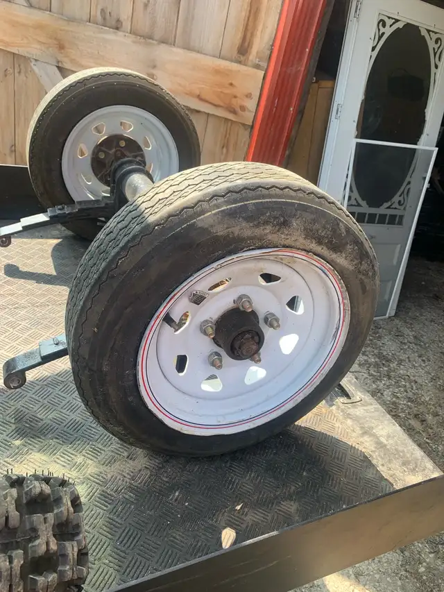 Trailer Axle in Cargo & Utility Trailers in Stratford - Image 3