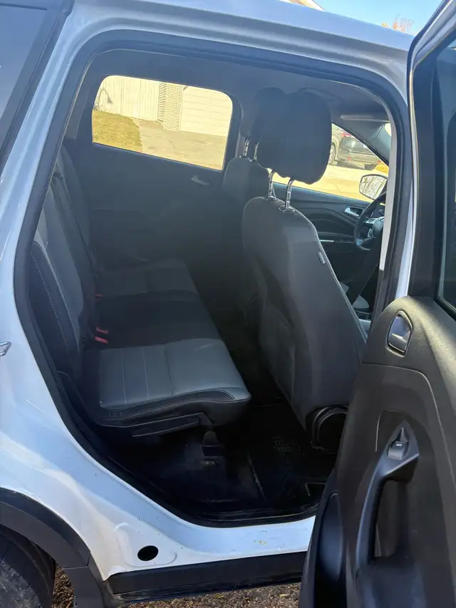 2015 ford escape 605486067168716808