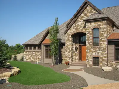 SUPPLYING THE TRADE FOR OVER 34 YEARS NORTH AMERICAN MADE - TOP QUALITY Brand New / Lush Turf !! Con...