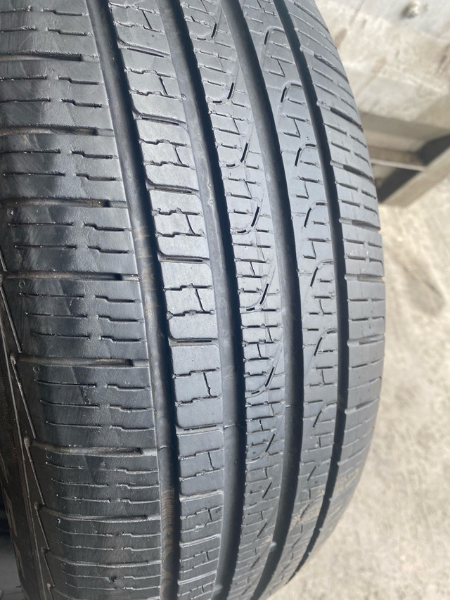 2 pneus d’été usagés à vendre Pirelli runflat 195/55R16 dans Pneus et jantes  à Laval/Rive Nord