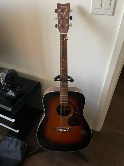 Yamaha Acoustic Guitar, View more