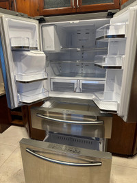 Samsung Refridgerator & Freezer