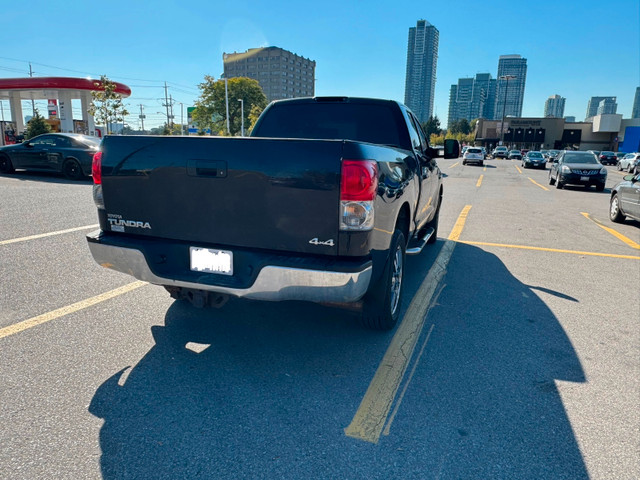 2008 Toyota Tundra 5.7L SR5 Double Cab ONLY 126KM in Cars & Trucks in City of Toronto - Image 4