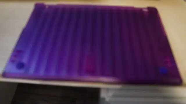 LAPTOP CASE in Other in Norfolk County - Image 3