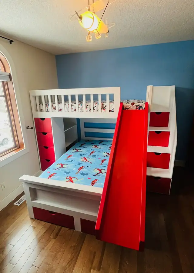 custom Bunkbeds in Beds & Mattresses in Calgary - Image 6