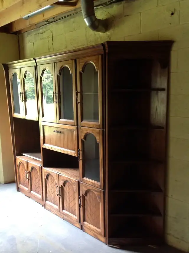 Oak wall units in Hutches & Display Cabinets in Peterborough - Image 5