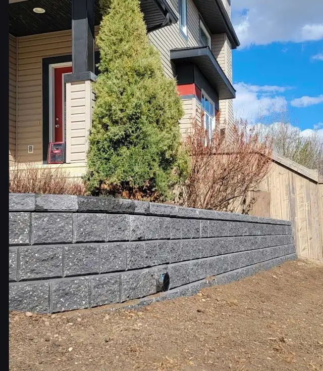 Landscaping Services 492241562969067524