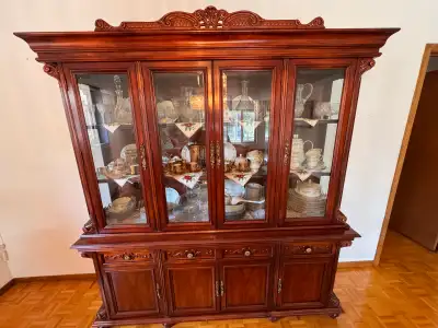 Vintage Traditional China Cabinet / Hutch, View more