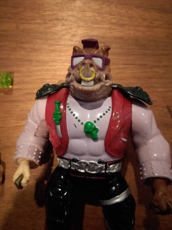 Mutatin' Bebop TMNT vintage figure 1992 (Loose) in Toys & Games in Oakville / Halton Region - Image 2