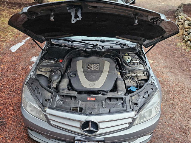 2009 Mercedes-Benz C230 4 Matic in Cars & Trucks in Nelson - Image 3