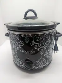 Crock Pot 4 Quart SCR400-VS Black with White Detailing