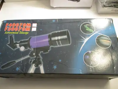 NEW F30070M Astronomical Telescope On Tripod 70mm Aperture Awesome amount of zoom/magnification Blue...