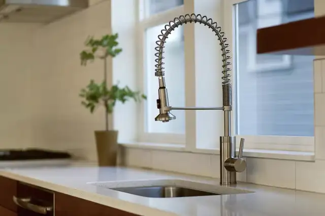 plumbing services62863253063939121