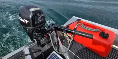 2013 Mercury 9.9 4-stroke in excellent condition! - Motor is in excellent cosmetic shape. No scratch...