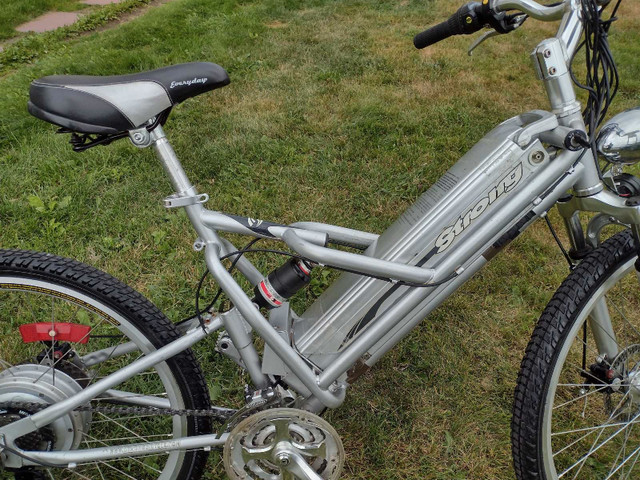 Nice Electric Bike  in Other in North Bay - Image 3
