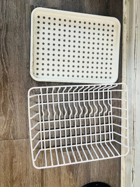 dish drying rack with also tray
