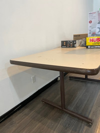 Dinning Table 