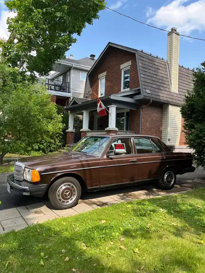 1980 Mercedes 240D (Diesel) Have owned for 12 years, are the third owners. 4 speed manual with power...