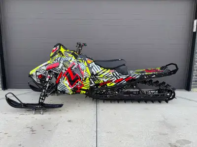 2020 Polaris 850 PRO RMK 163 - 172.9 Engine Hrs - 163 Series 6 2.6 Track - Approx 3500 Km (New PIDD...