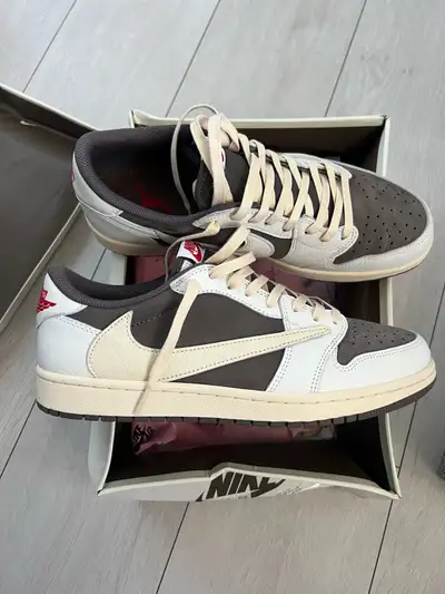 jordan 1 reverse mocha low size 11, View more