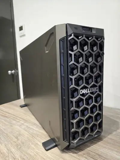 Dell PowerEdge T640 Tower Server, 32 X 2.5" SFF 2 X Intel Xeon Gold 6142 2 Physical Processors insta...