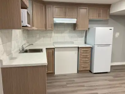 STUDIO / BACHELOR BASEMENT FOR RENT IN MISSISSAUGA