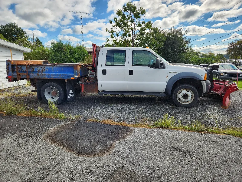 2005 F450 dump truck with v plow