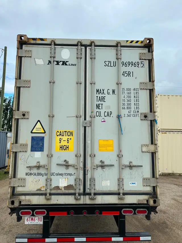 Used 40' HC "working" Reefer Container