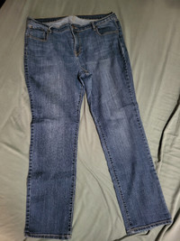 Jeans Old Navy.