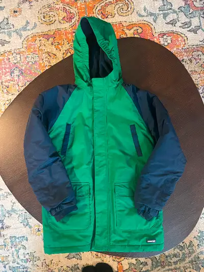 Barely worn kids Lands End Squall winter jacket. Size M (10-12). Fits more like a 12. Waterproof, su...