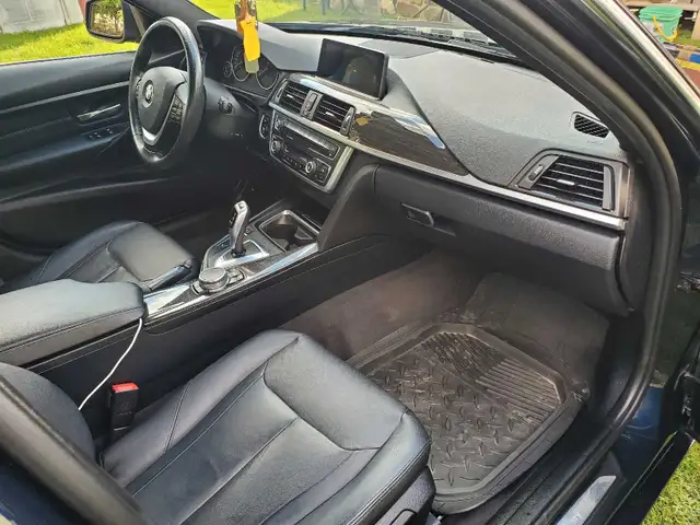 328i xdrive 2015 dans Autos et camions dans Leamington - Image 8