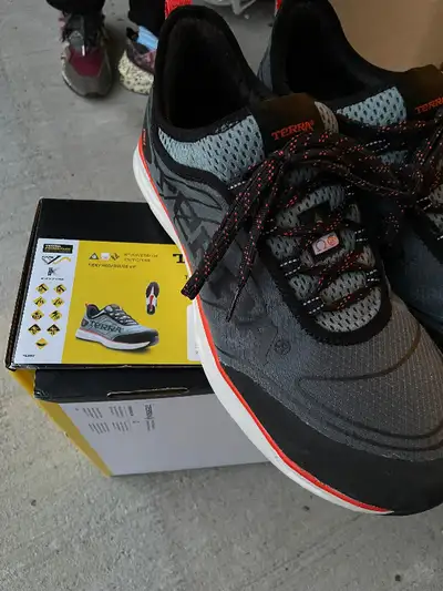 Terra Shoes Style Construction / Warehouse Shoes Size 9.5, View more