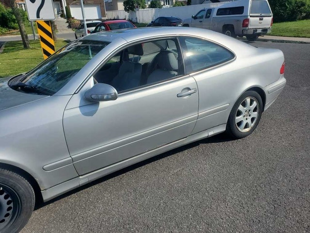 2001 CLK 320 — photo 2