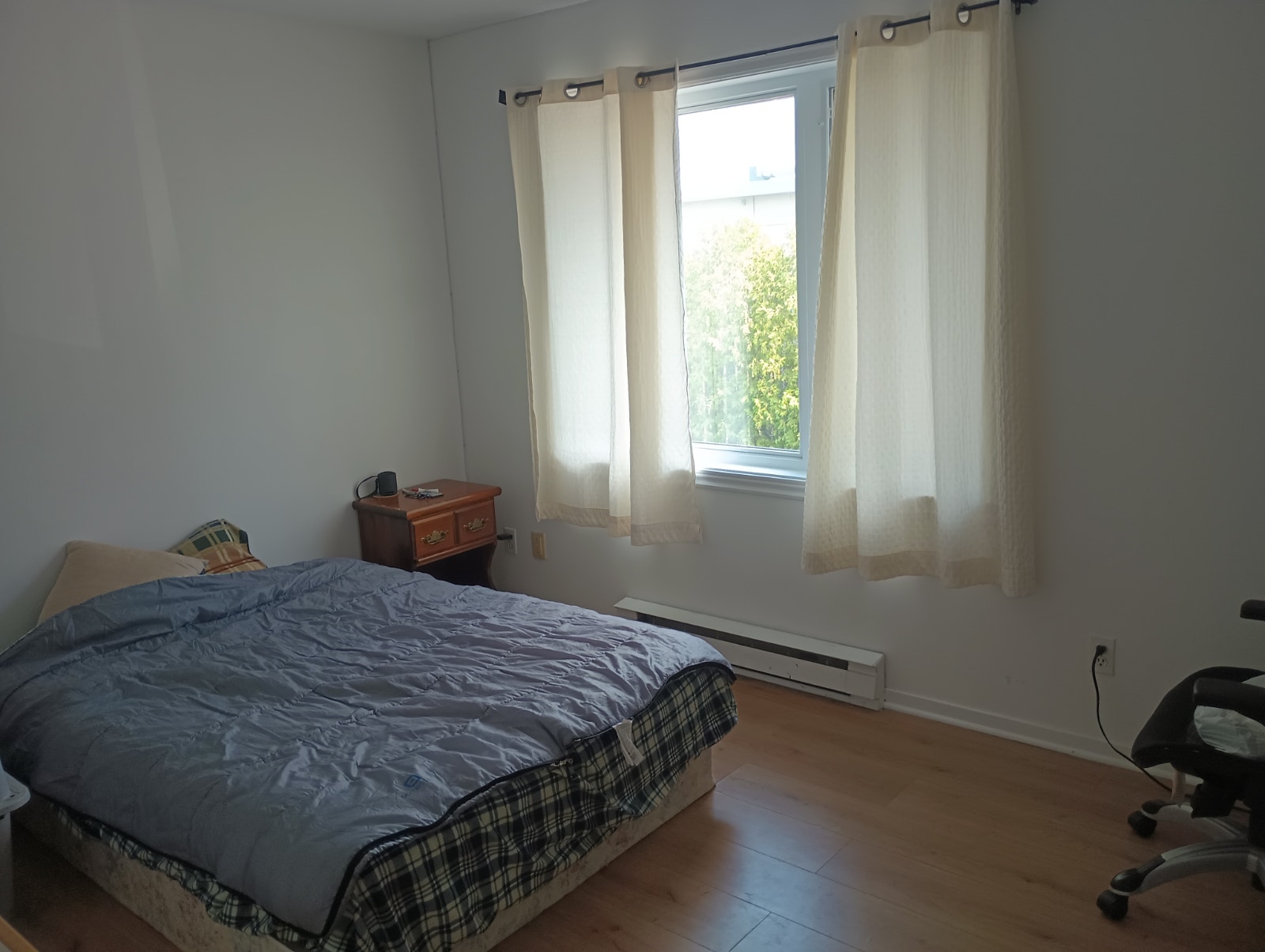 Chambre à louer en colocation à Saint-Jean Chrysostome — photo 1