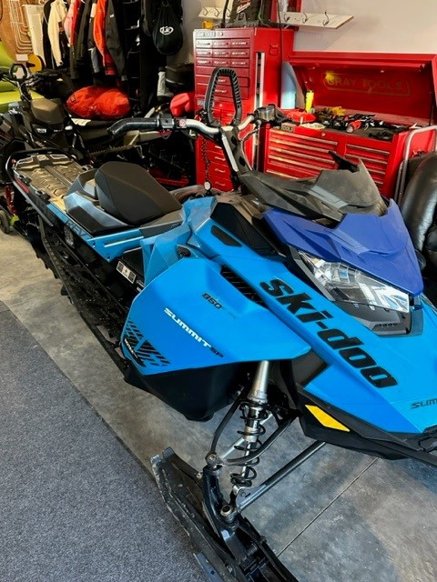 2020 Summit SP 850 (146) | Snowmobiles | Saskatoon | Kijiji