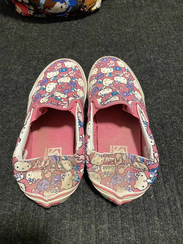 Size 8 Ladies Vans Hello Kitty Slip On Shoes in Women's - Shoes in Edmonton - Image 3