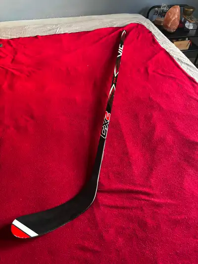 VIC CX2 YOUTH COMPOSITE HOCKEY STICK, 50 FLEX, V92 RIGHT HANDED, View more