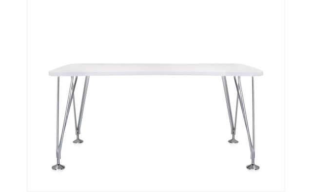 Kartell Max Desk  in Other Tables in City of Toronto