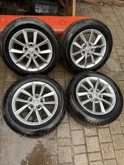 OEM used on 2023 Honda Civic, but you can use on 2006-2025 Honda Civic or accord, or Acura csx/tsx....